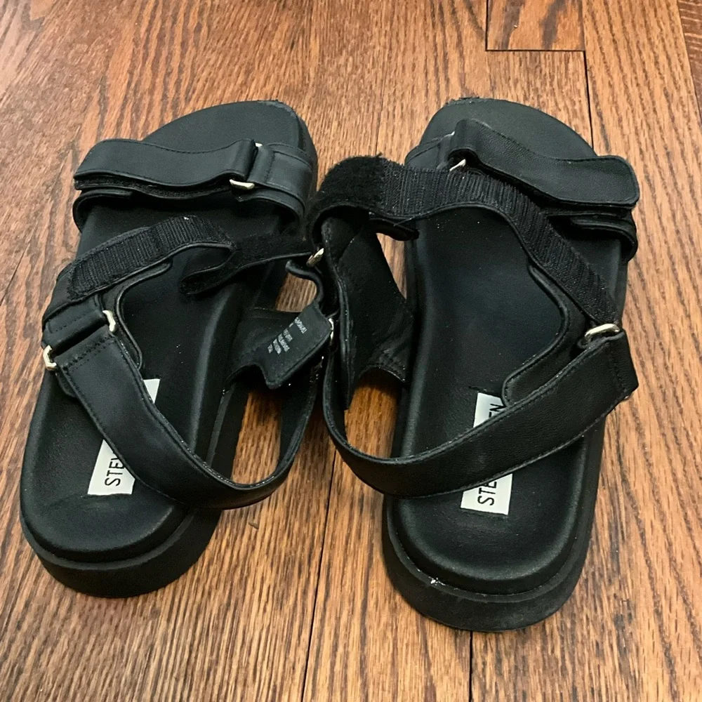 Steve Madden Sandals - Size 8 1/2 - Picture 4 of 6